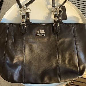 Coach almost new black bag/purse.